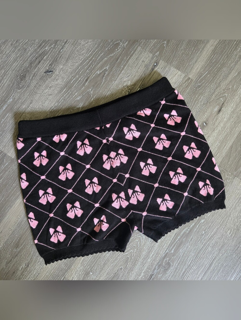 Dollskill Pink & Black Bow Knit cotton sweater shorts Size SM - NWOT